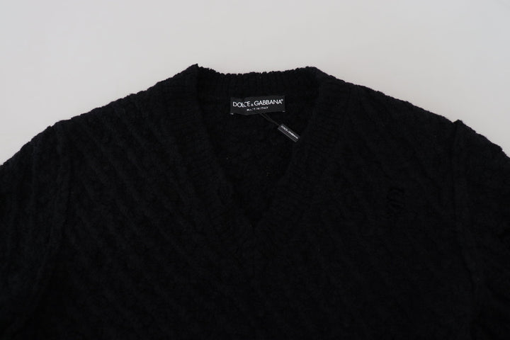 Elegant black V-neck wool blend sweater