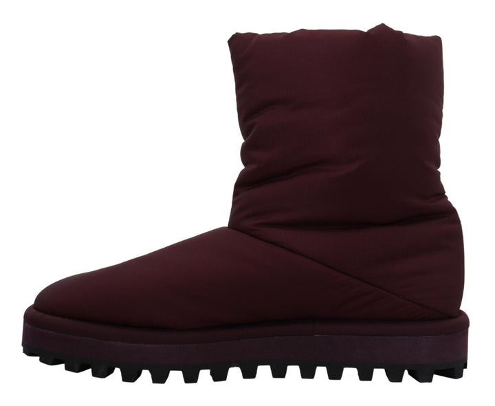 Elegant burgundy mid-calf boots