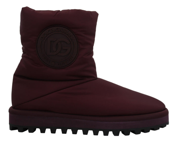 Elegant burgundy mid-calf boots