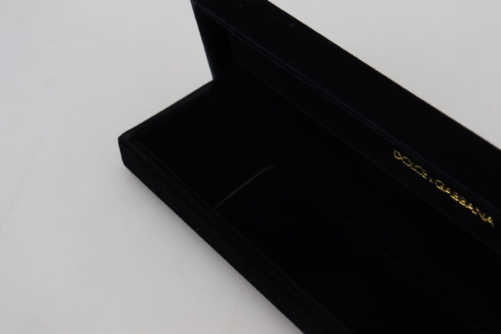 Elegant velvet jewelry storage box