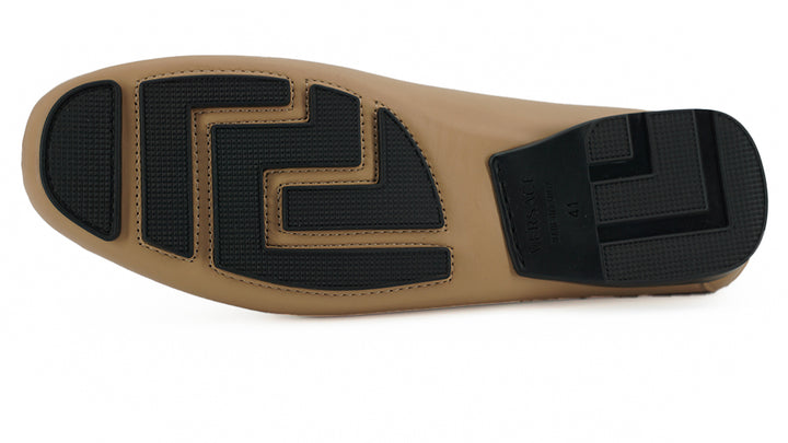 Exquisite Medusa Loafers aus goldfarbenem Leder