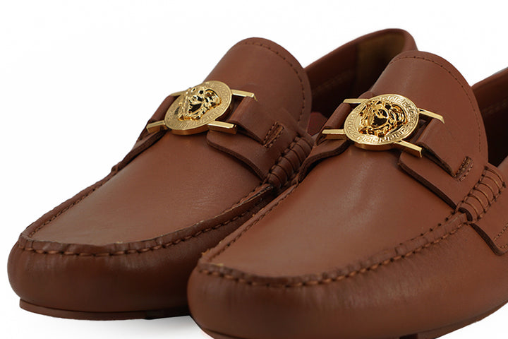Elegante Loafers aus Leder mit Medusa-Prägung
