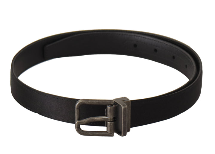 Elegant black leather belt with metal buckle