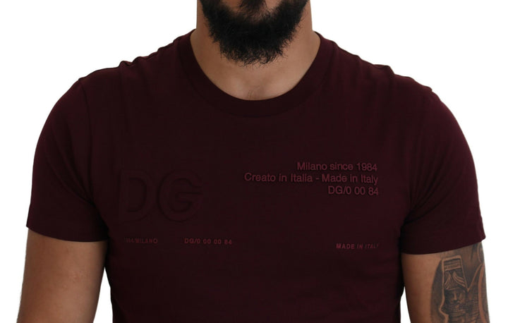 Elegant maroon round neck T-shirt
