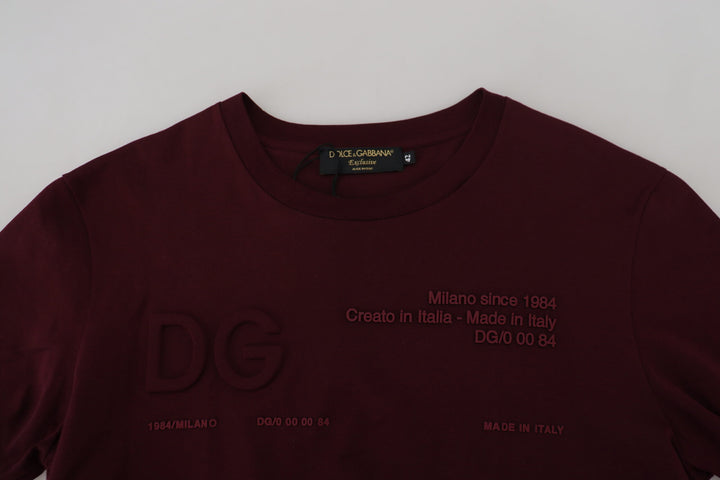 Elegant maroon round neck T-shirt