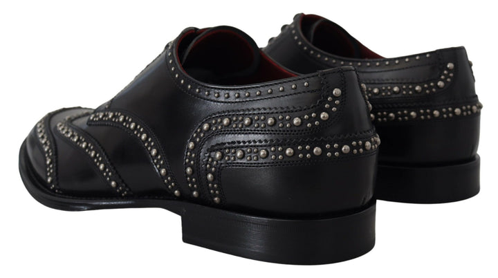 Elegant black derby shoes with studs