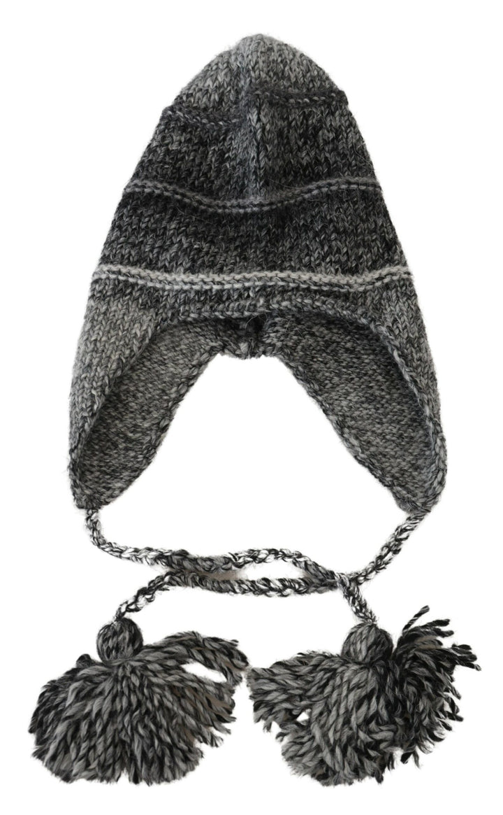 Elegant grey knitted hat