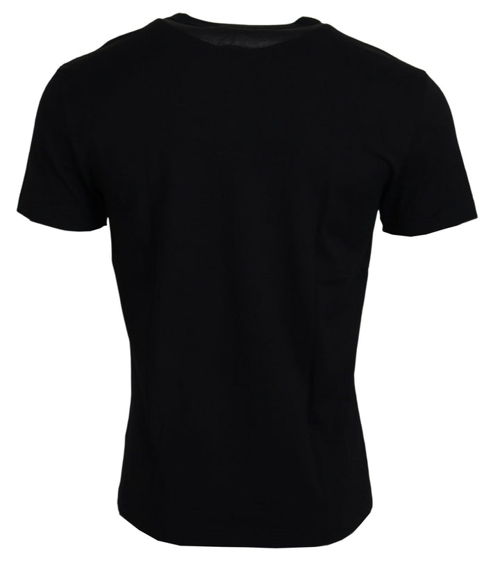 Chic black cotton T-shirt for the modern man