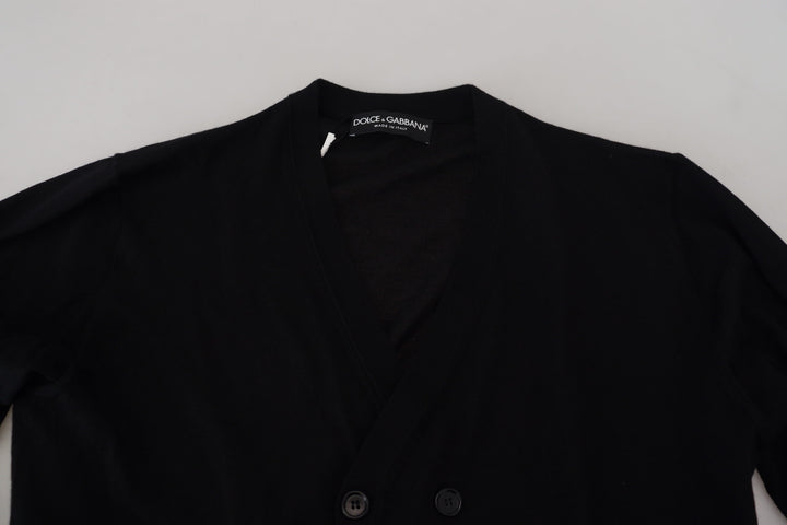 Elegant cashmere knit sweater
