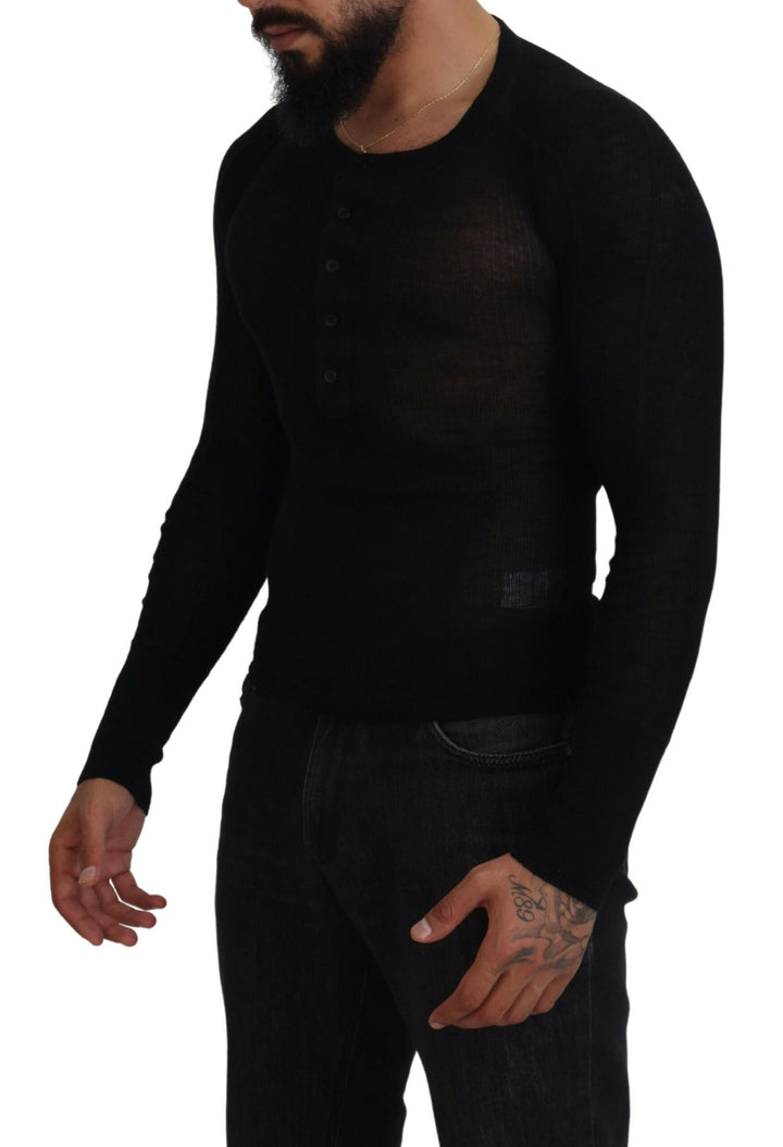 Elegant black cashmere sweater