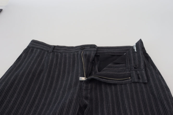 Dunkelgraue gestreifte Chino-Kleid-Hose