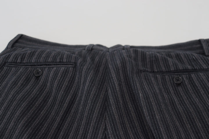Dunkelgraue gestreifte Chino-Kleid-Hose