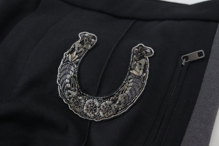 Elegant black jogger pants made from a luxurious wool blend