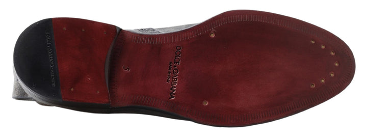 Elegant grey Chelsea leather boots