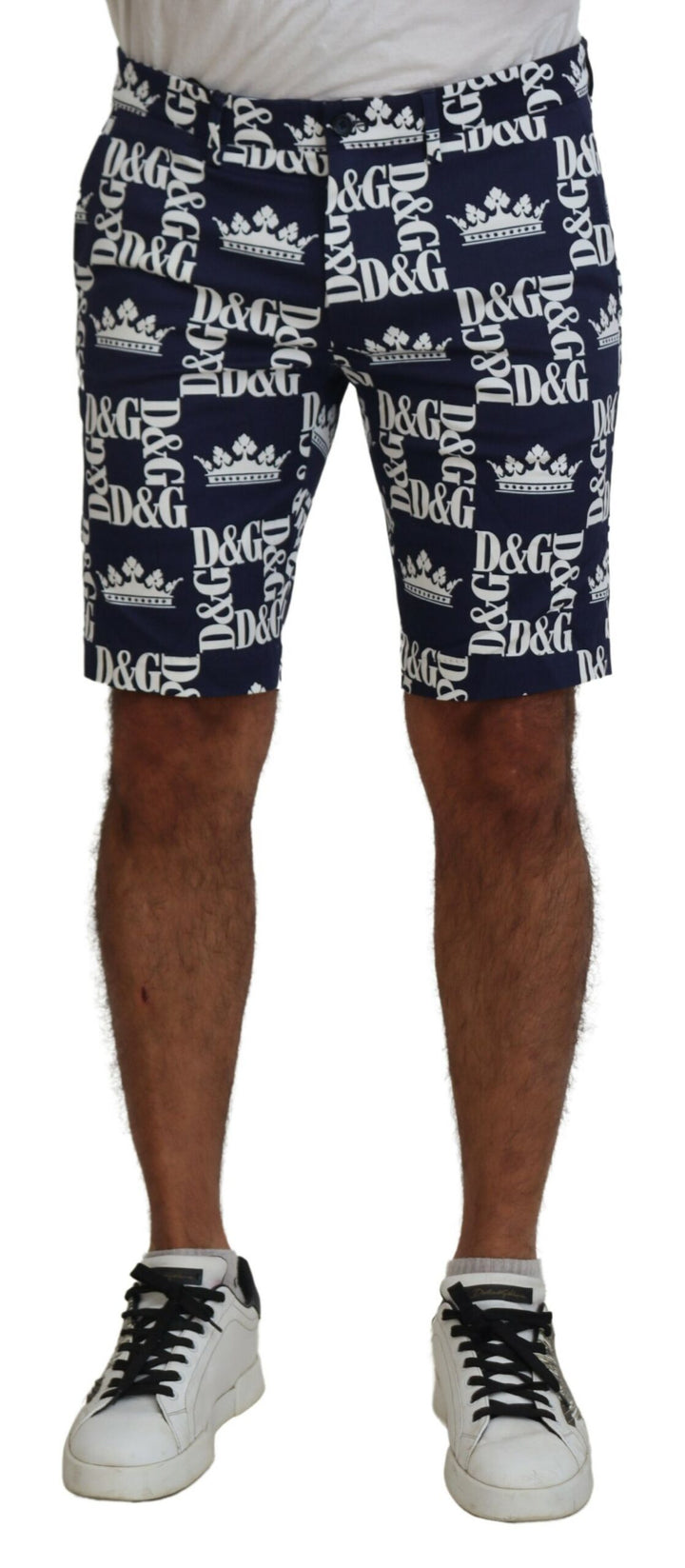 Casual chinos with crown print shorts