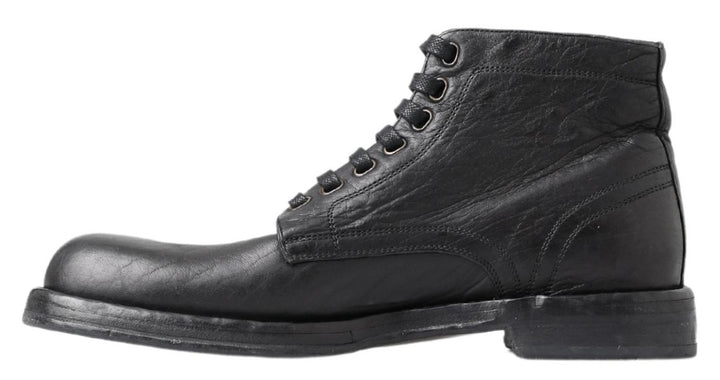 Equisite Black leather lace-up boots