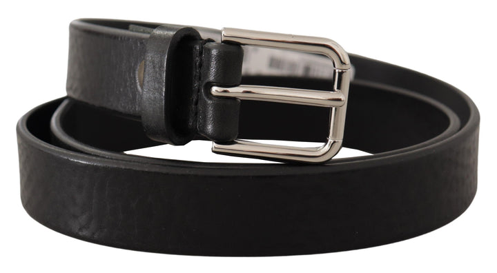 Elegant black leather belt with metal buckle