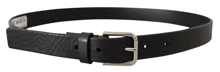 Elegant black leather belt with metal buckle