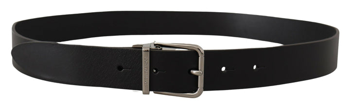 Elegant black leather belt with metal buckle