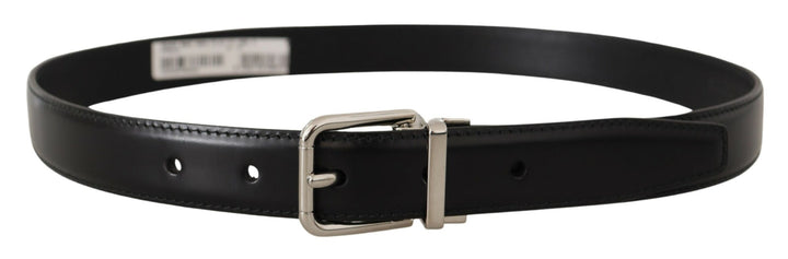 Smooth black leather belt with metal buckle