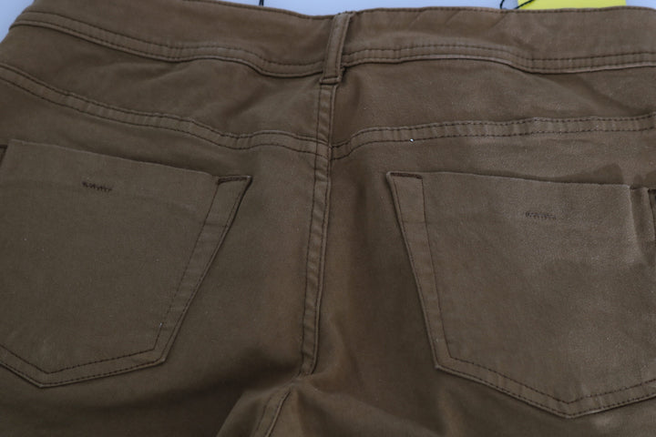 Braune Baumwolljeans mit mittlerer Taille und schmaler Passform aus Denim