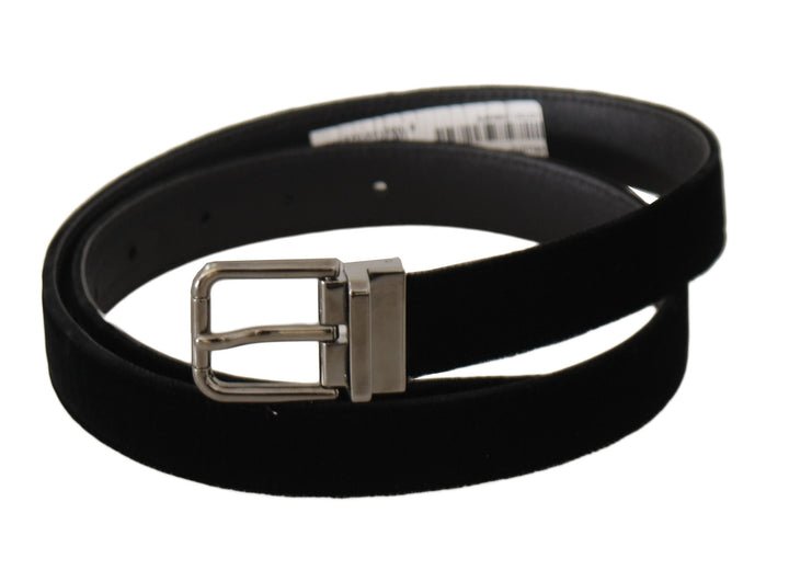 Elegant designer belt made of velvet