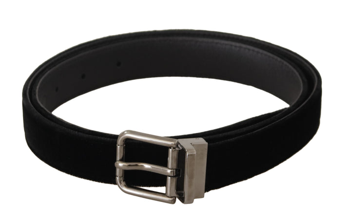 Elegant designer belt made of velvet
