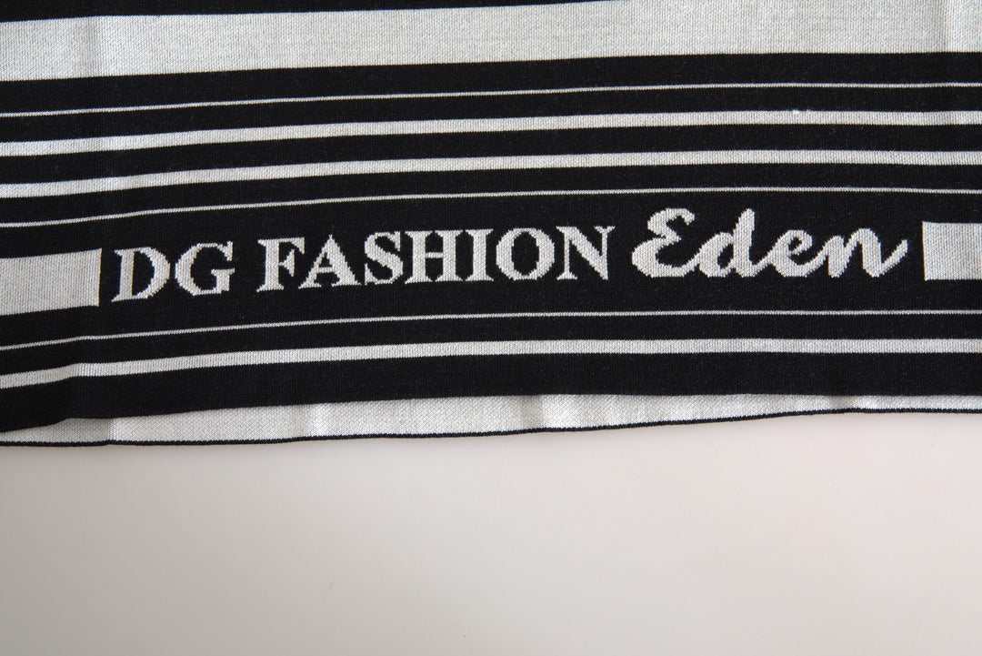 Elegant white cotton T-shirt with round neck