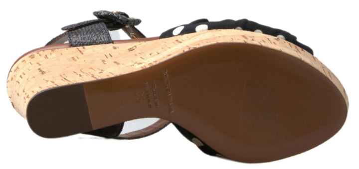 Schwarze Keile Gepunktete Knöchelriemen Schuhe Sandalen