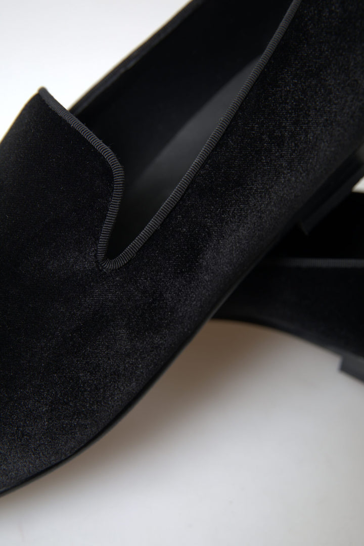 Elegant black velvet loafers for men