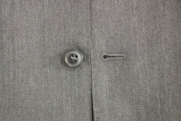 Elegant grey wool waistcoat for formal occasions