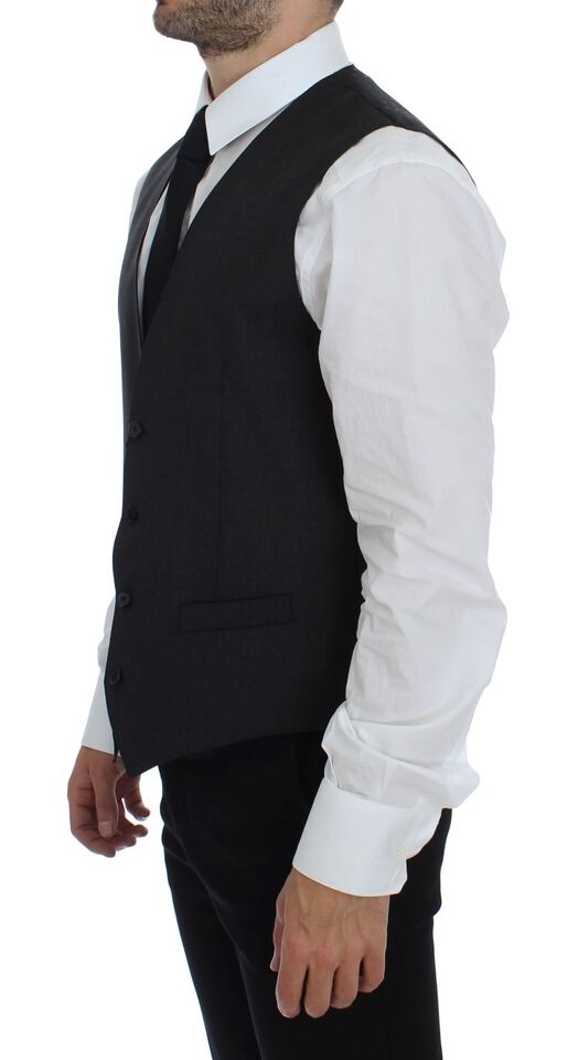 Elegant grey wool waistcoat for formal occasions