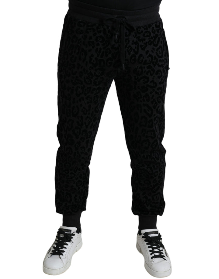 Elegant leopard joggers for men