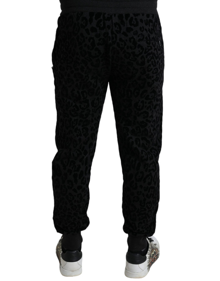 Elegant leopard joggers for men