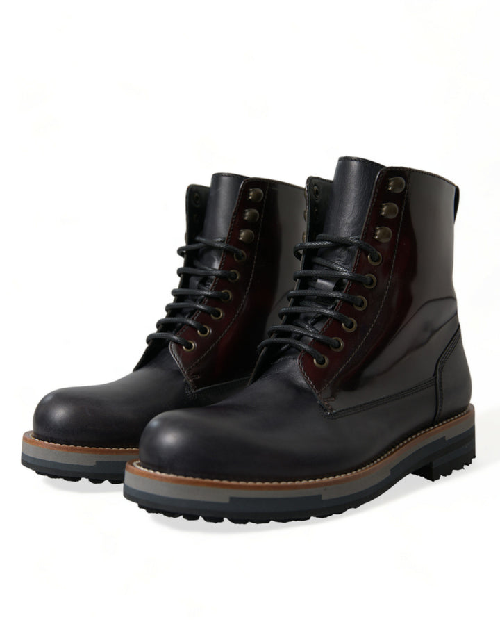 Elegant two-tone leather boots