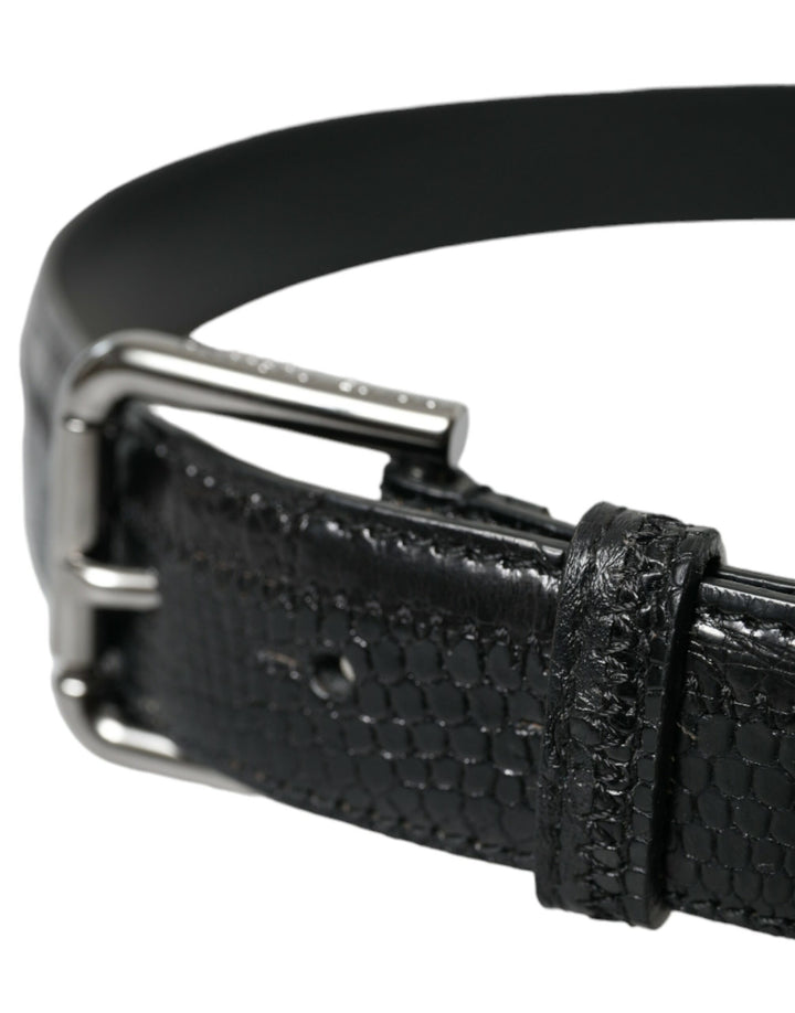 Elegant black leather belt with metal buckle