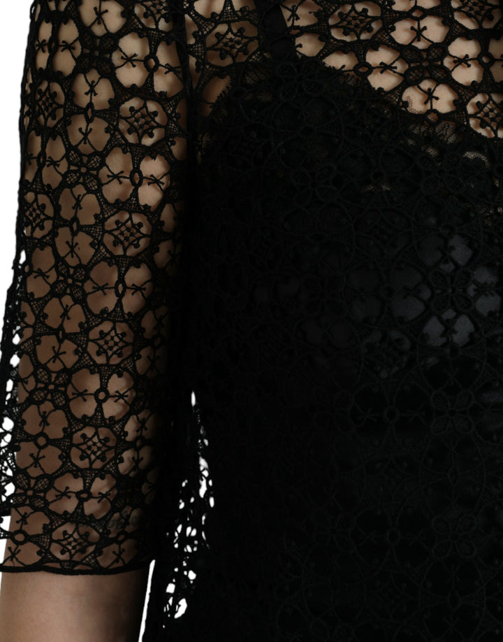 Elegant blouse top made of floral lace