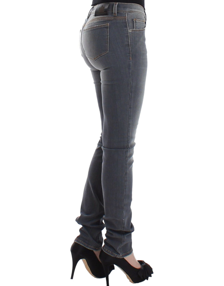 Chic grey slim-fit skinny jeans