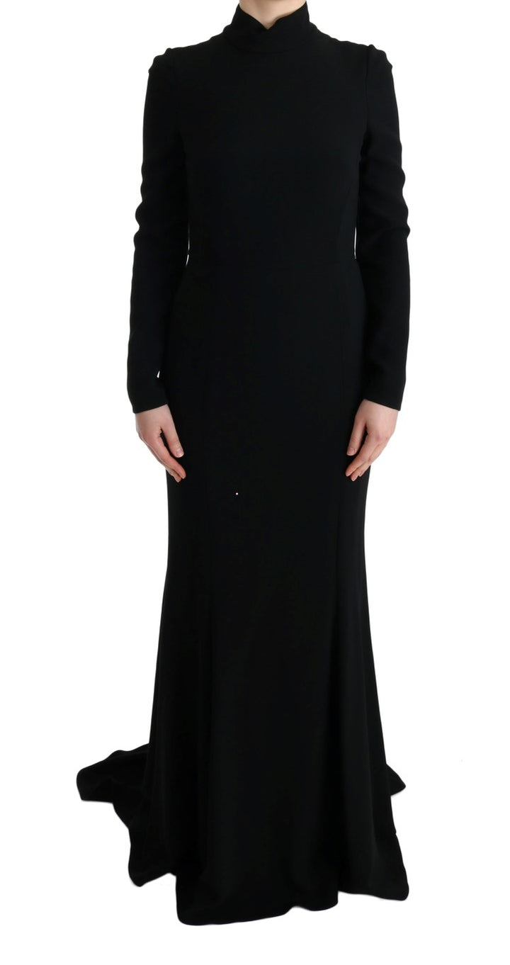 Elegant, floor-length sheath dress in black