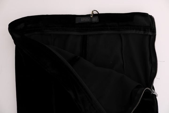 Schwarze Slim Fit-Hose aus Samt