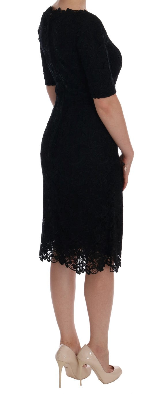 Elegant black knee-length sheath dress