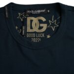Dunkelblaues Baumwoll-T-Shirt mit Rundhalsausschnitt und kurzen Ärmeln