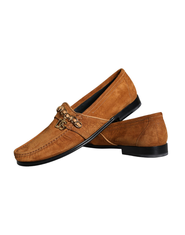 Braune Samtleder Logo Mokassin Slip On Schuhe