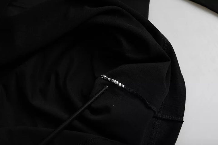 Black round-neck cotton T-shirt with embossed logo