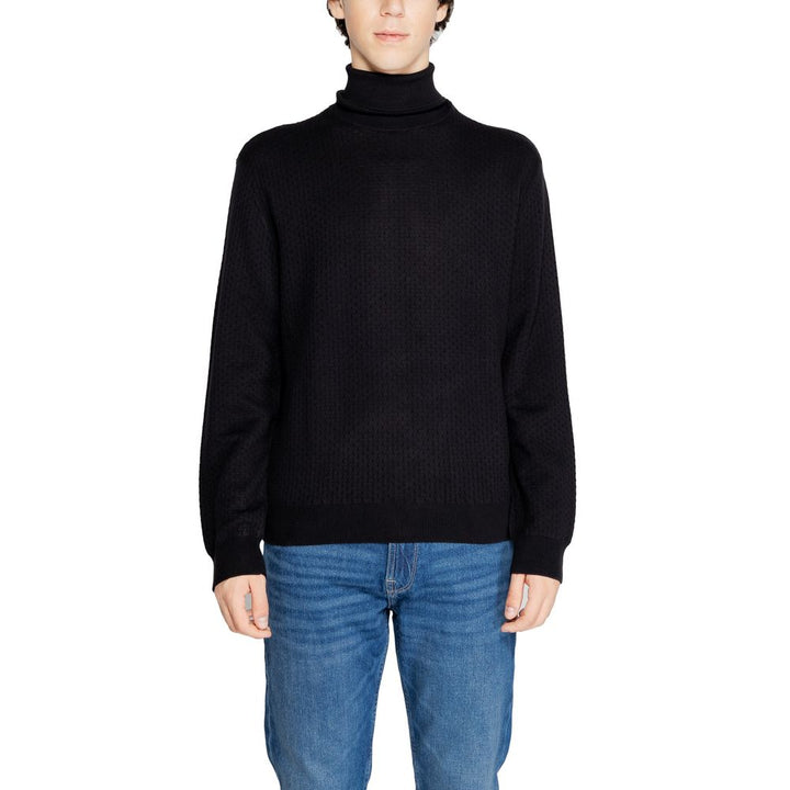Schwarzer Baumwoll-Rollkragenpullover