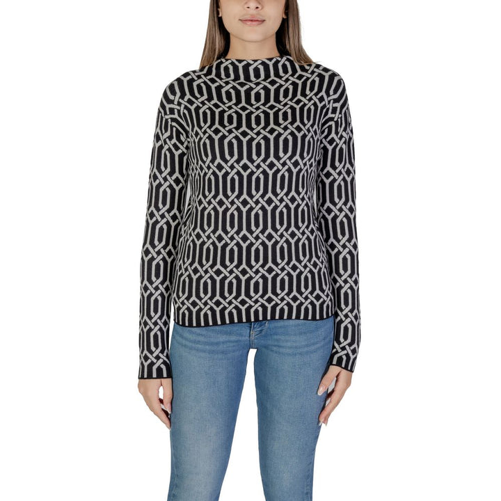 Schwarzer Viskose-Pullover