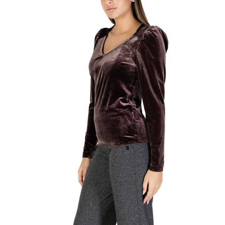 Braune Polyester-Sportbekleidung