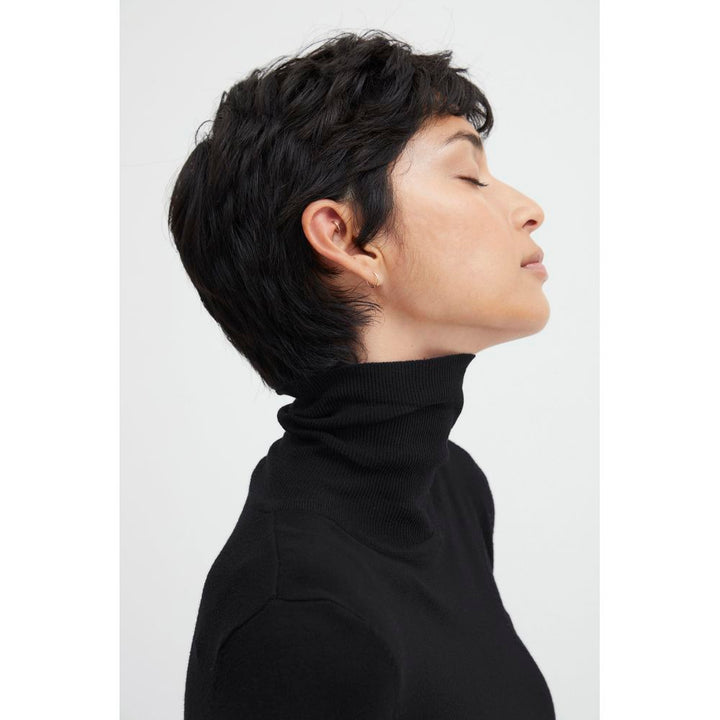 Schwarzer Viskose-Rollkragenpullover