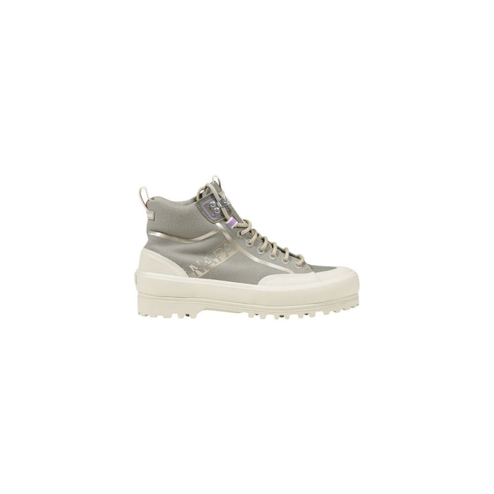 Sneaker aus grünem Stoff