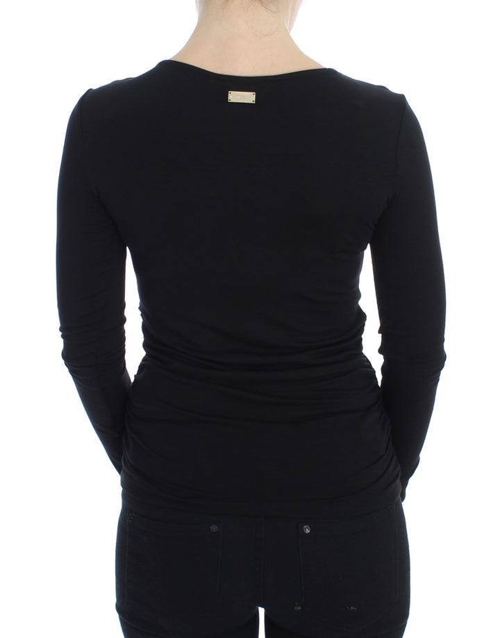 Elegant black V-neck sweater made of viscose blend